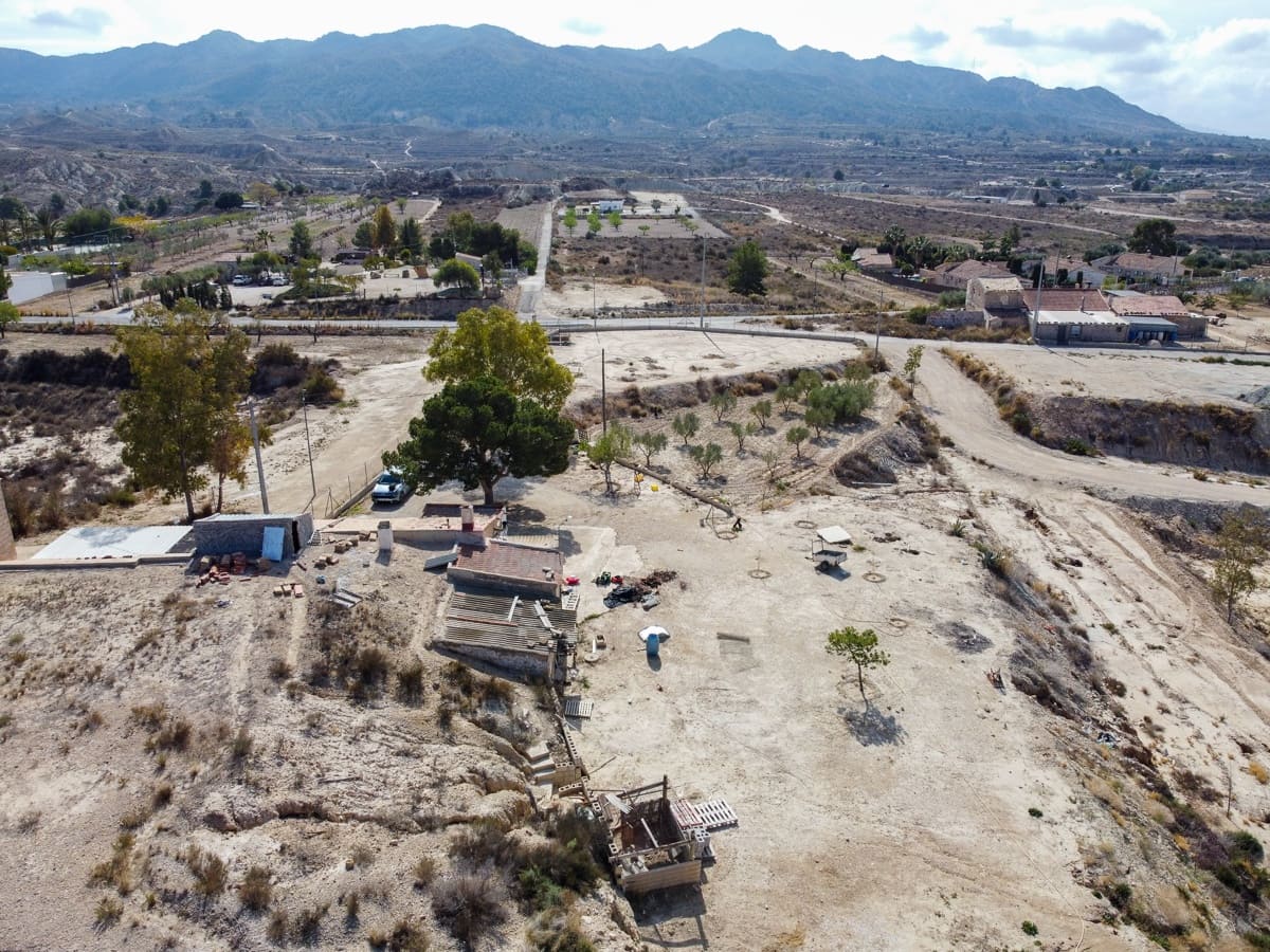 4 slaapkamer Finca/Landhuis te koop in El Partidor met zwembad - € 150.000 (Ref: 8158044)