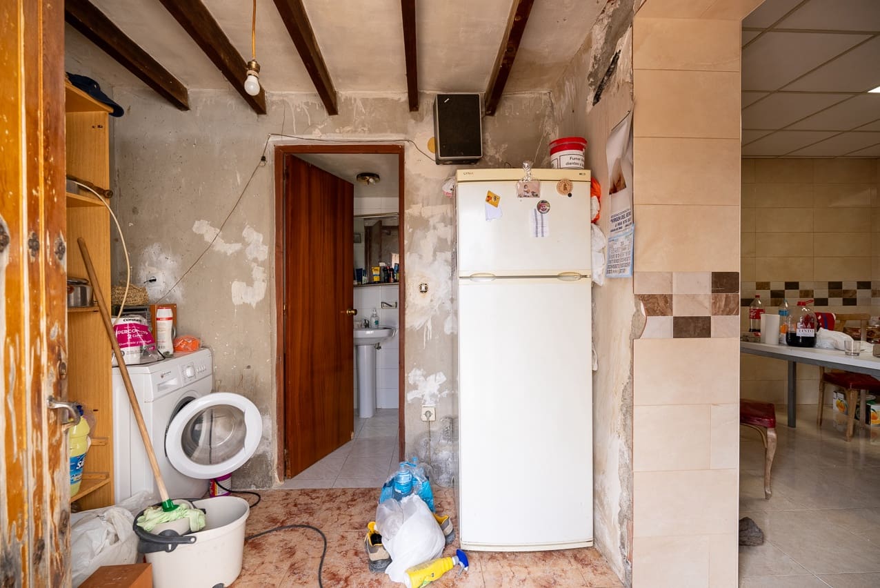 4 slaapkamer Finca/Landhuis te koop in El Partidor met zwembad - € 150.000 (Ref: 8158044)