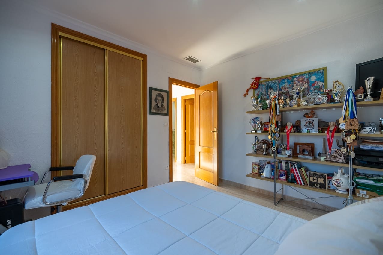 3 soveværelse Byhus til salg i Hondon de los Frailes med swimmingpool - € 186.000 (Ref: 8176922)