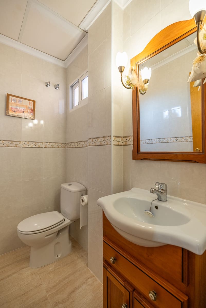 3 soveværelse Byhus til salg i Hondon de los Frailes med swimmingpool - € 186.000 (Ref: 8176922)