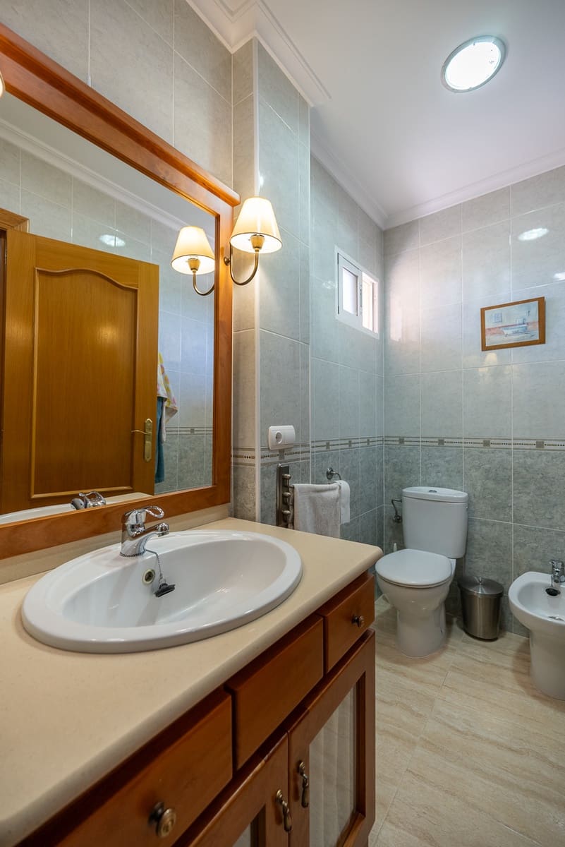 3 soveværelse Byhus til salg i Hondon de los Frailes med swimmingpool - € 186.000 (Ref: 8176922)