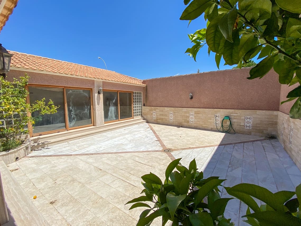 6 bedroom Finca/Country House for sale in Monovar / Monover with pool - € 699,000 (Ref: 8176924)