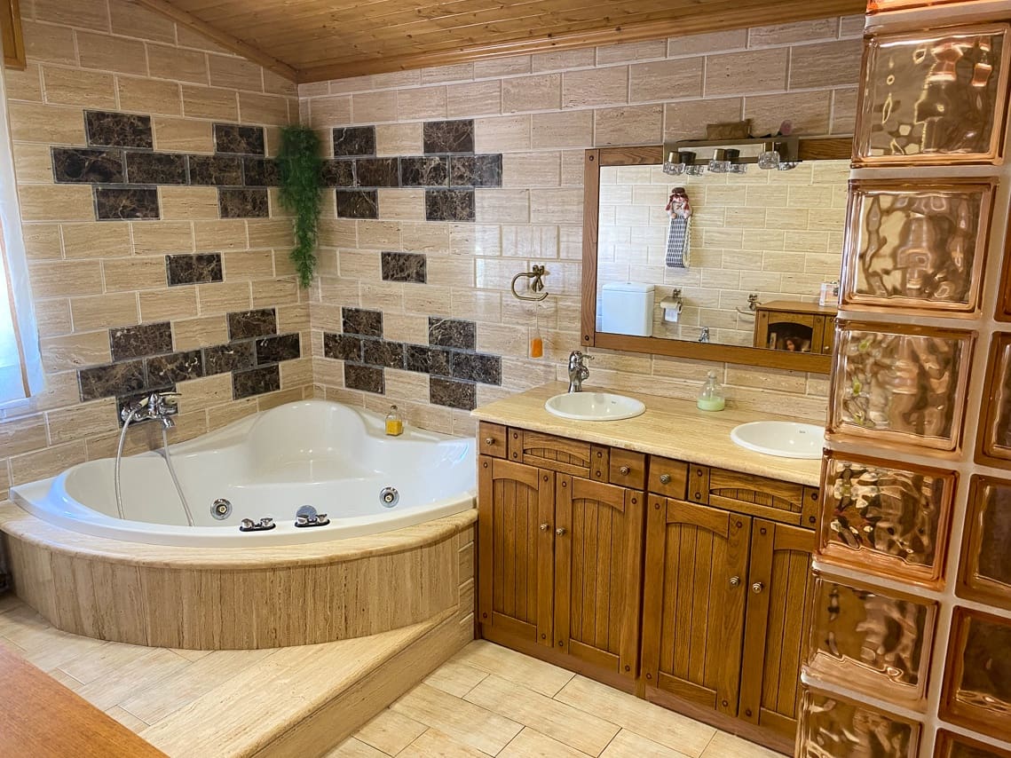 6 bedroom Finca/Country House for sale in Monovar / Monover with pool - € 699,000 (Ref: 8176924)