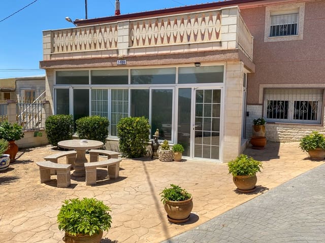 6 bedroom Finca/Country House for sale in Monóvar / Monóver with pool - € 699,000 (Ref: 8176924)