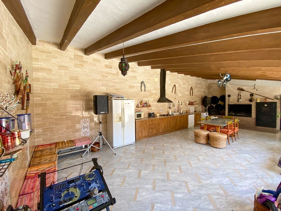 6 soverom Finca/Herregård til salgs i Monovar / Monover med svømmebasseng - € 699 000 (Ref: 8176924)