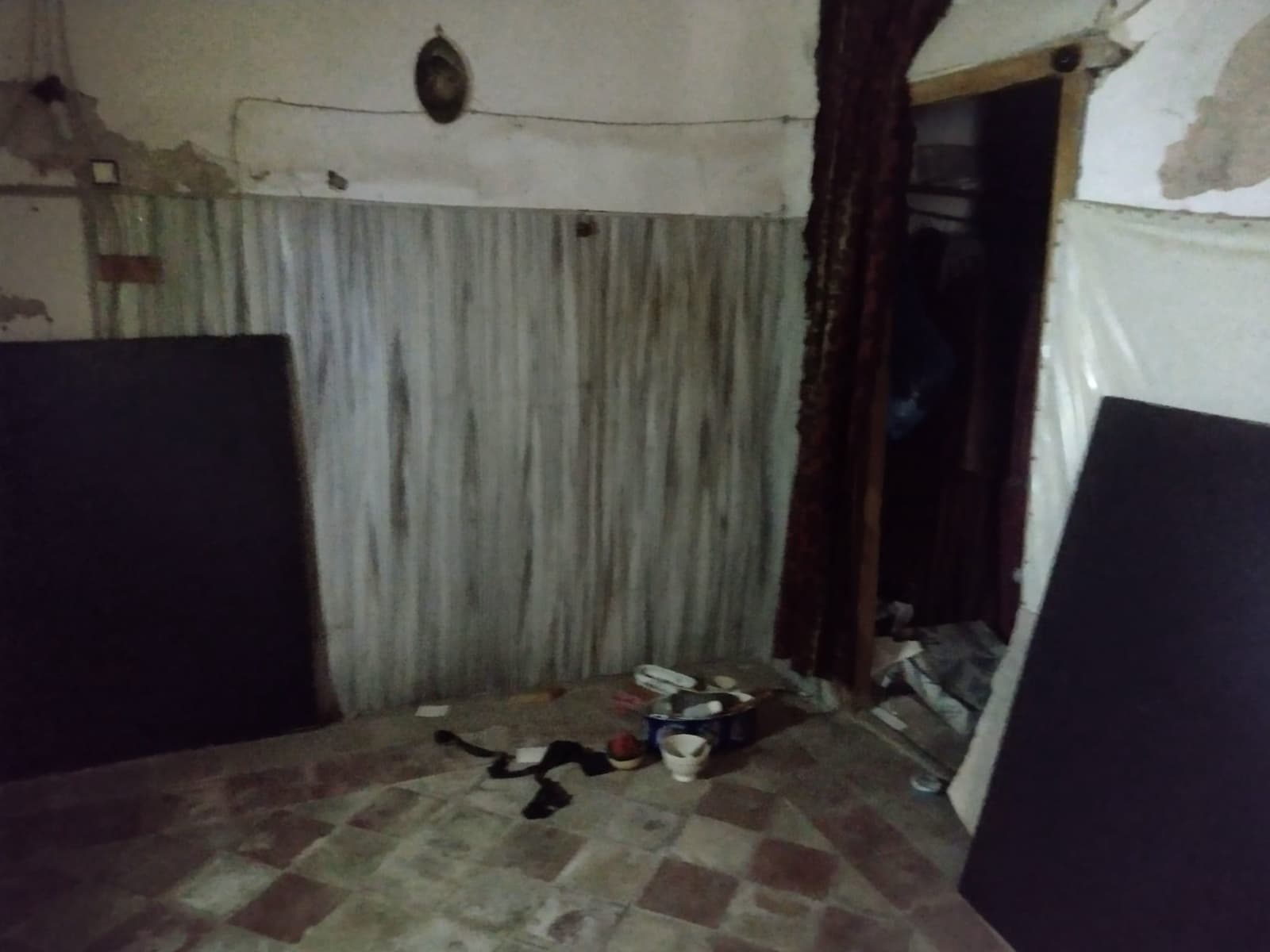 8 quarto Casa em Banda para venda em Pinoso com piscina - 150 000 € (Ref: 8182367)