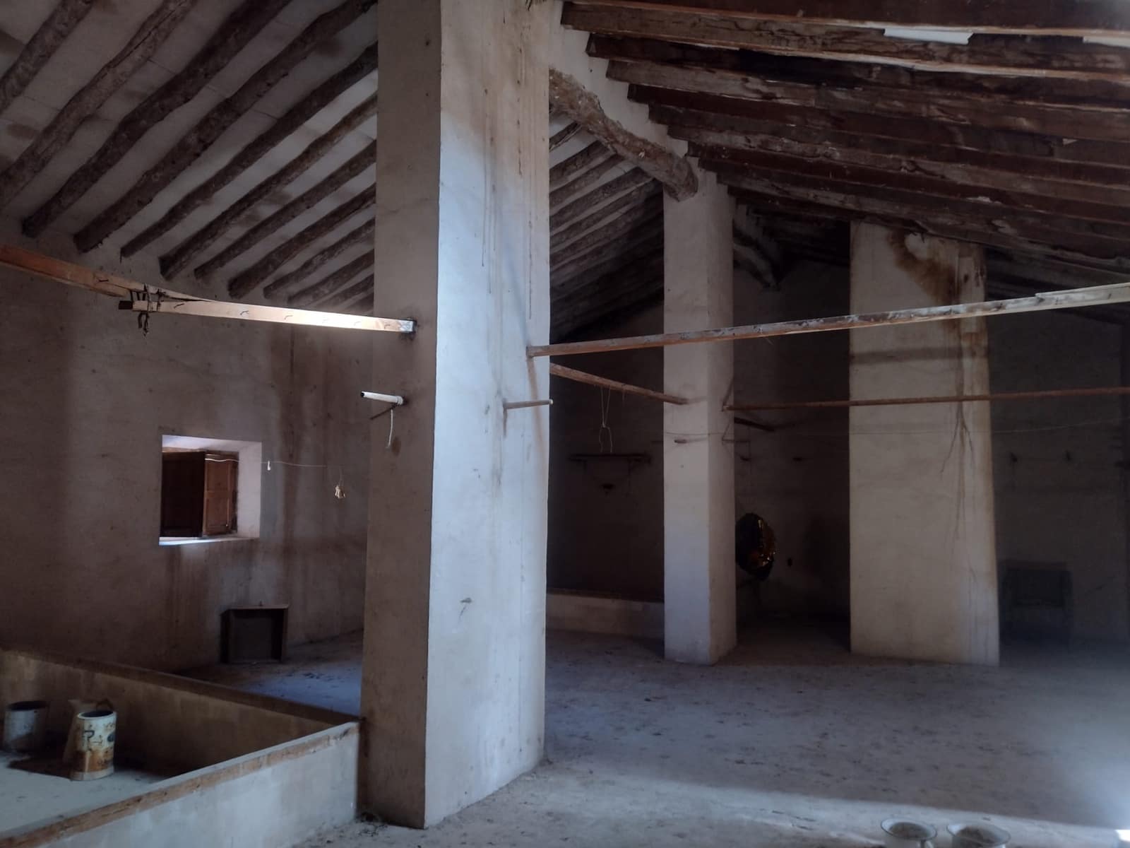 8 quarto Casa em Banda para venda em Pinoso com piscina - 150 000 € (Ref: 8182367)