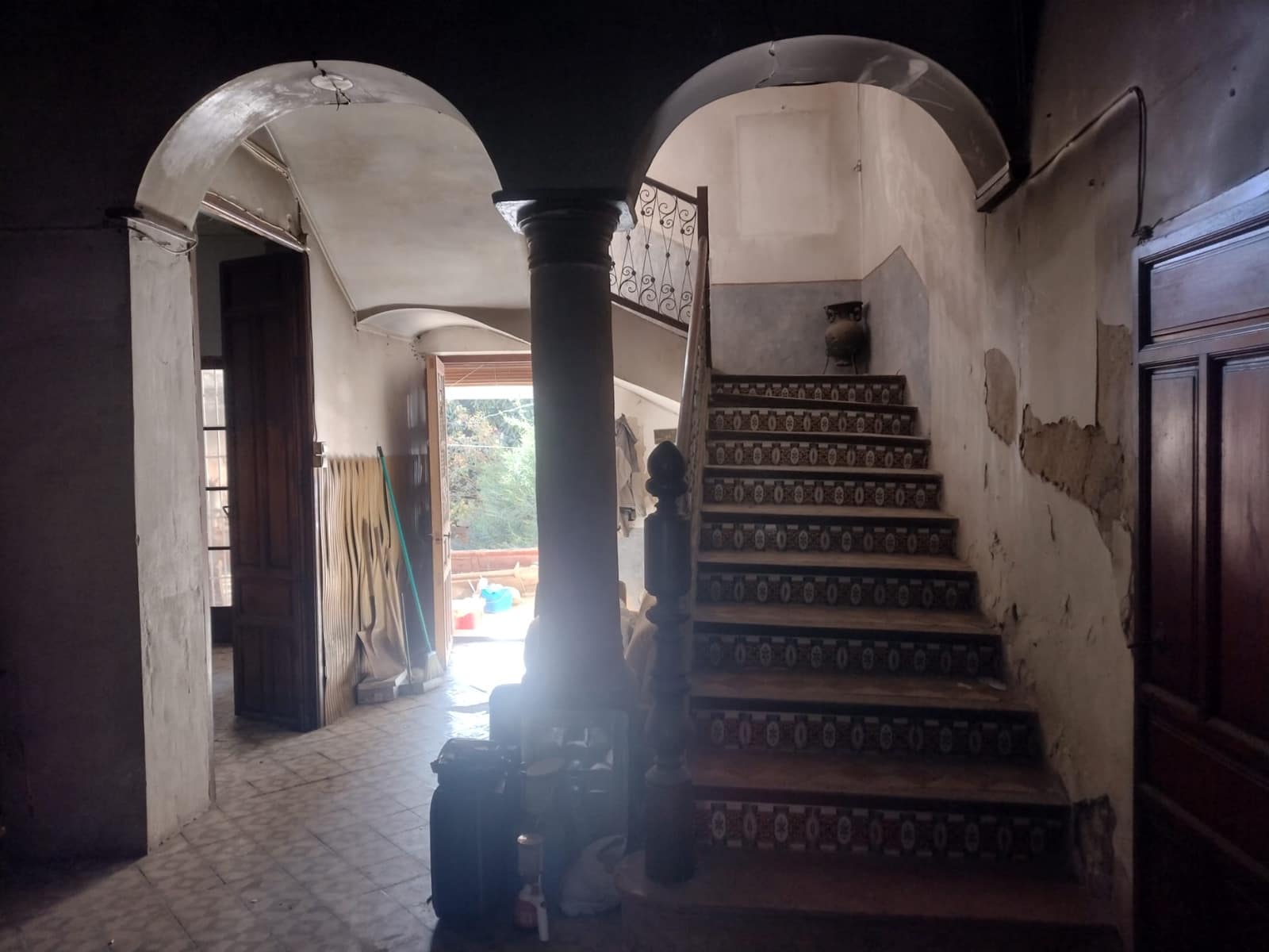 8 quarto Casa em Banda para venda em Pinoso com piscina - 150 000 € (Ref: 8182367)