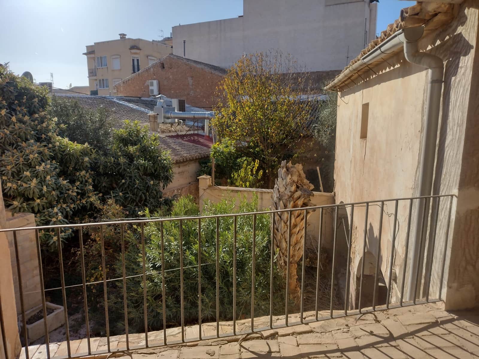 8 quarto Casa em Banda para venda em Pinoso com piscina - 150 000 € (Ref: 8182367)