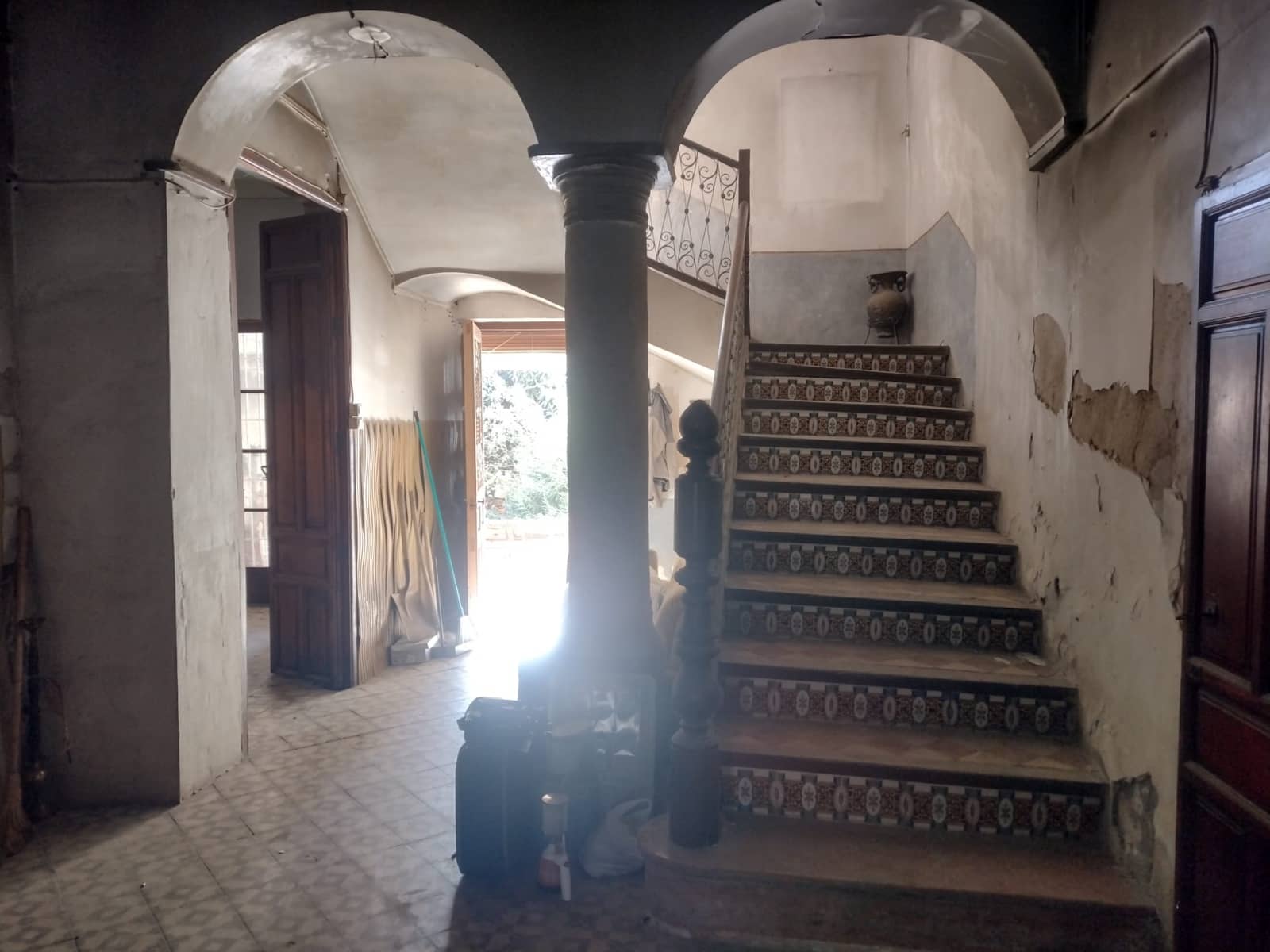 8 quarto Casa em Banda para venda em Pinoso com piscina - 150 000 € (Ref: 8182367)