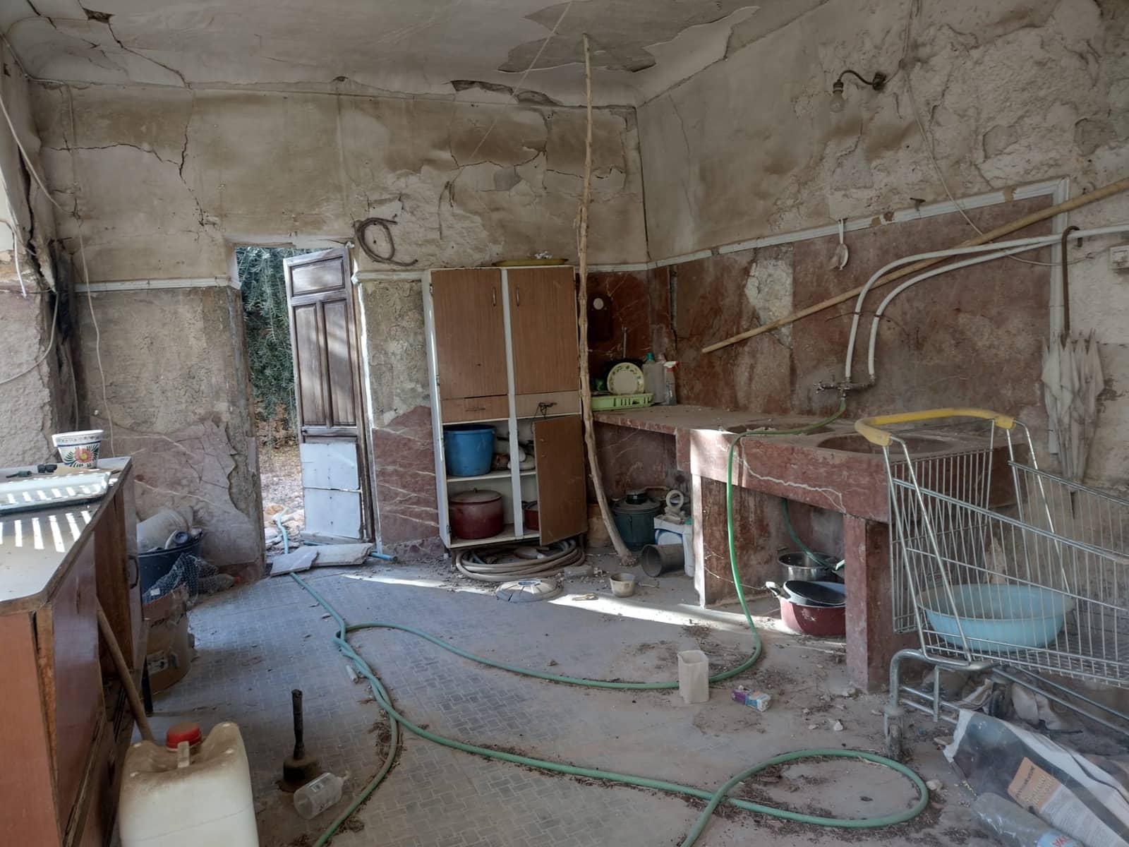 8 quarto Casa em Banda para venda em Pinoso com piscina - 150 000 € (Ref: 8182367)