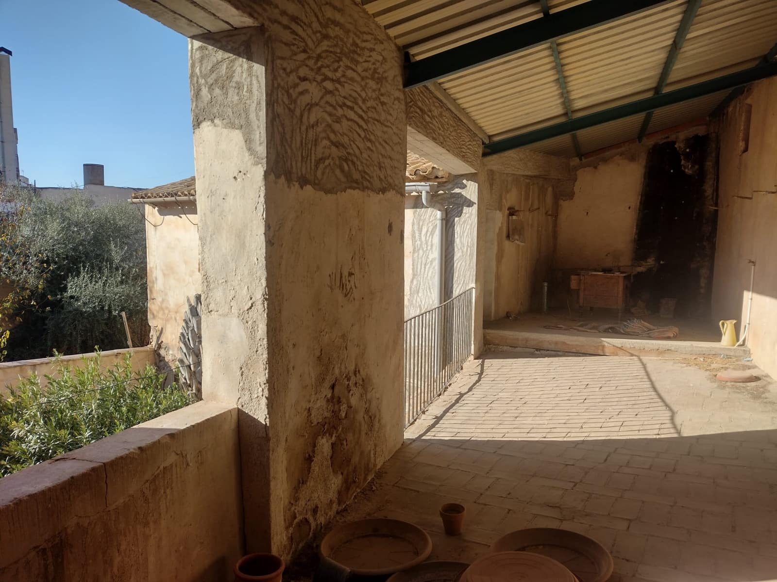 8 quarto Casa em Banda para venda em Pinoso com piscina - 150 000 € (Ref: 8182367)