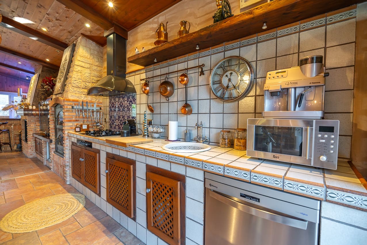 5 soveværelse Villa til salg i Elda med swimmingpool - € 649.000 (Ref: 8242331)