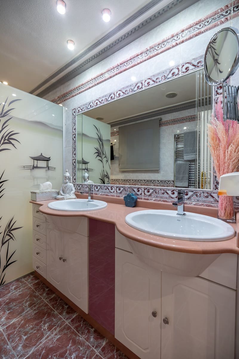 5 soveværelse Villa til salg i Elda med swimmingpool - € 649.000 (Ref: 8242331)