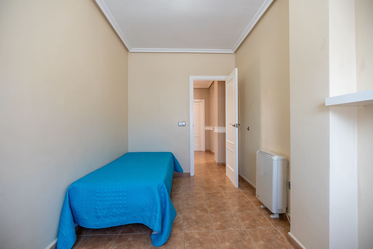 4 sypialnia Dom na sprzedaż w Pinoso z basenem - 249 000 € (Ref: 8287239)