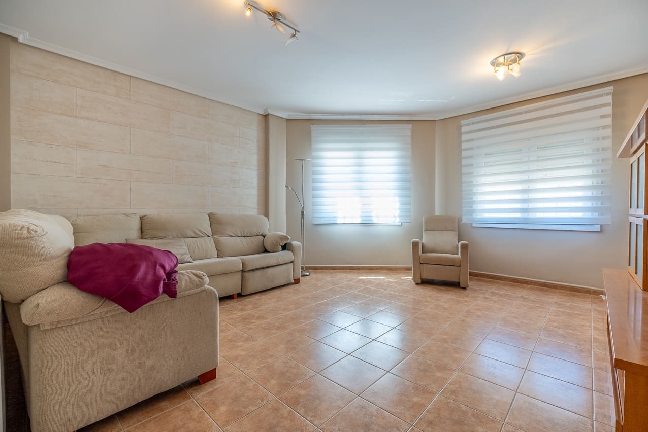 4 sypialnia Dom na sprzedaż w Pinoso z basenem - 249 000 € (Ref: 8287239)