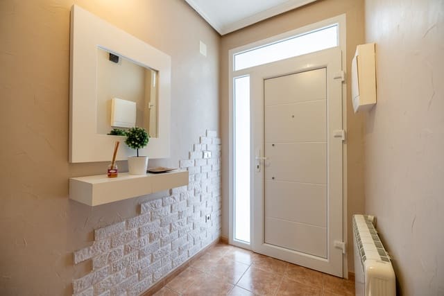 4 sovrum Hus till salu i Pinoso med pool - 249 000 € (Ref: 8287239)