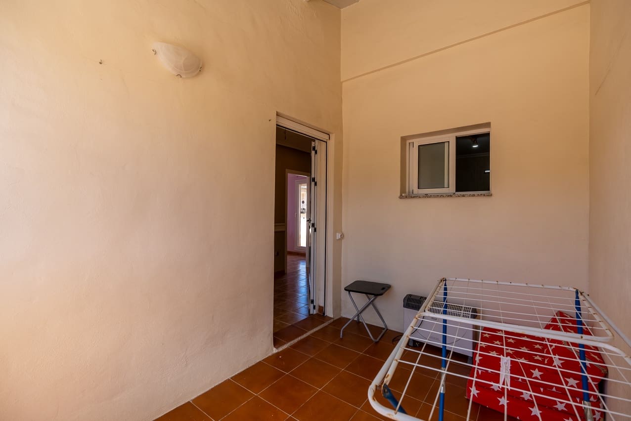 4 sypialnia Dom na sprzedaż w Pinoso z basenem - 249 000 € (Ref: 8287239)