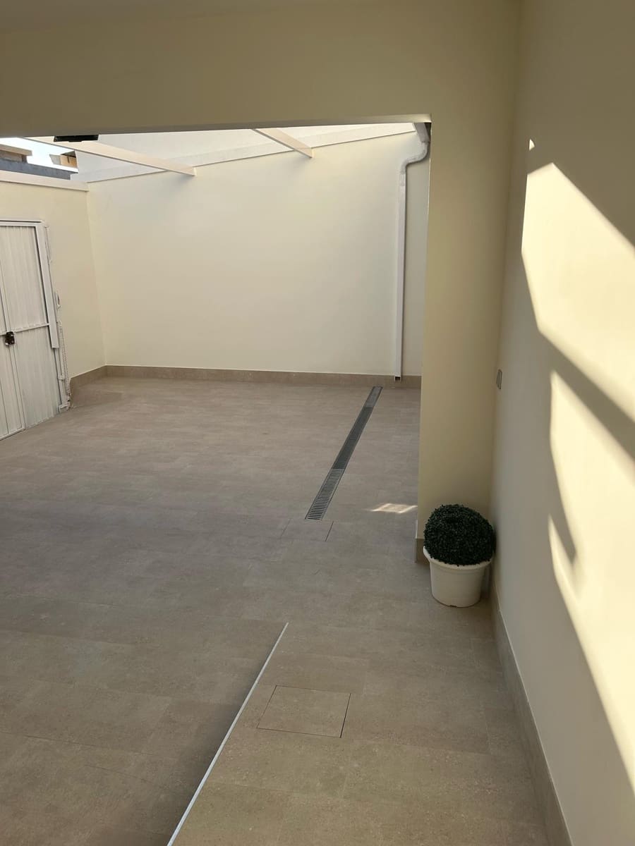 4 sypialnia Dom na sprzedaż w Pinoso z basenem - 249 000 € (Ref: 8287239)