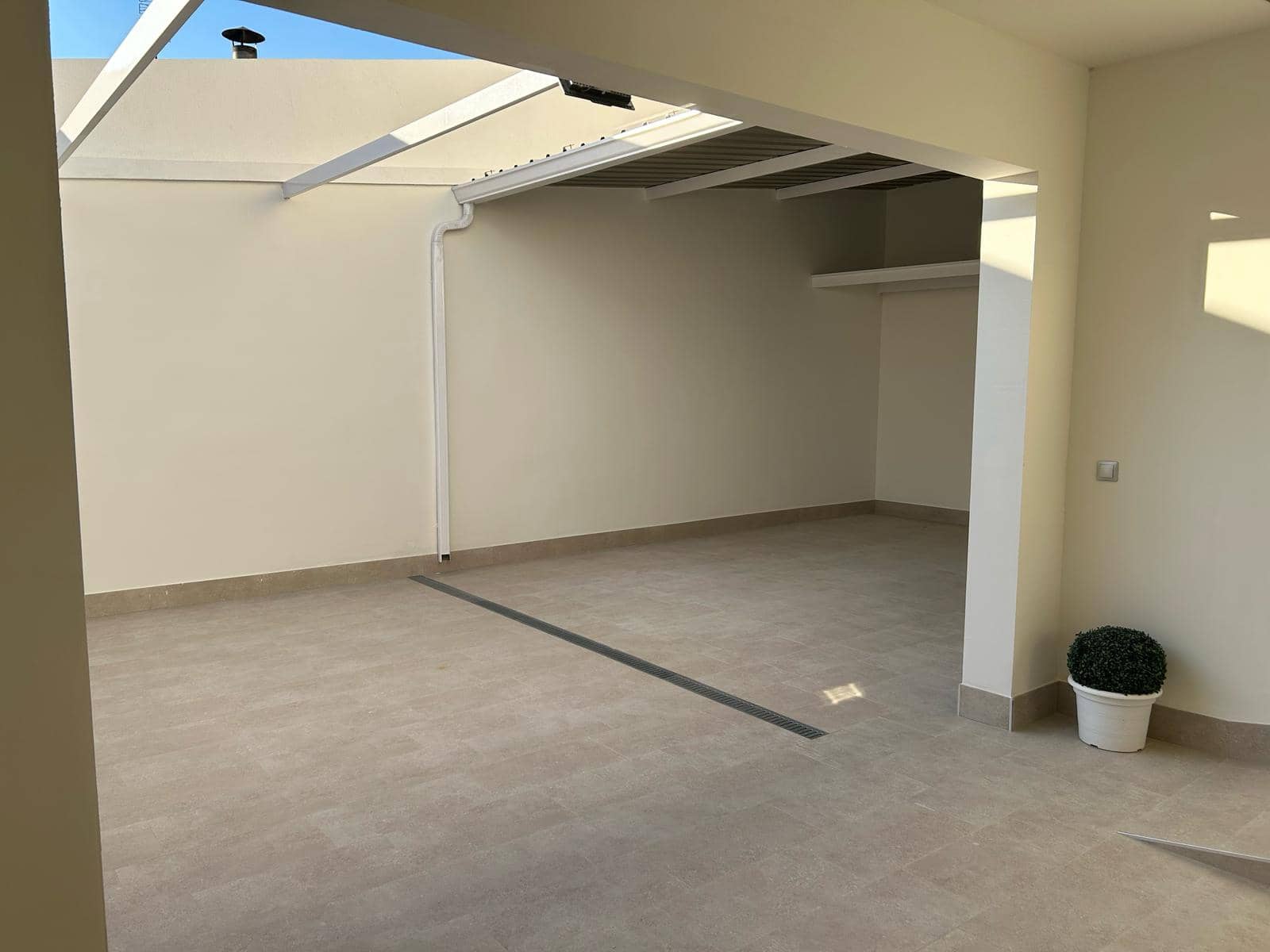 4 sypialnia Dom na sprzedaż w Pinoso z basenem - 249 000 € (Ref: 8287239)