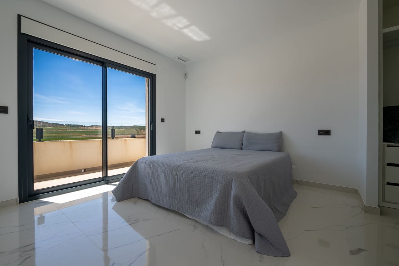 4 quarto Moradia para venda em Pinoso com piscina - 489 000 € (Ref: 8326694)