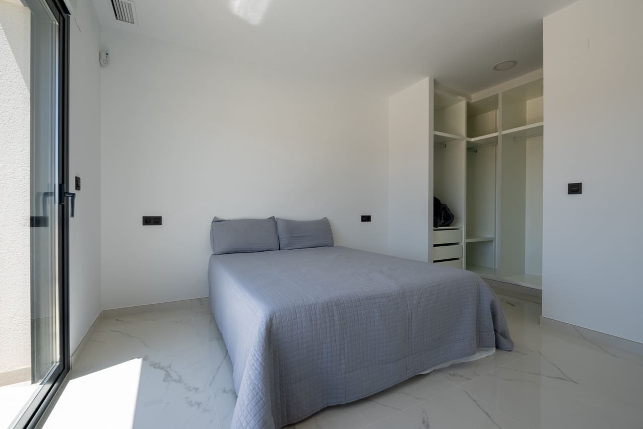 4 quarto Moradia para venda em Pinoso com piscina - 489 000 € (Ref: 8326694)