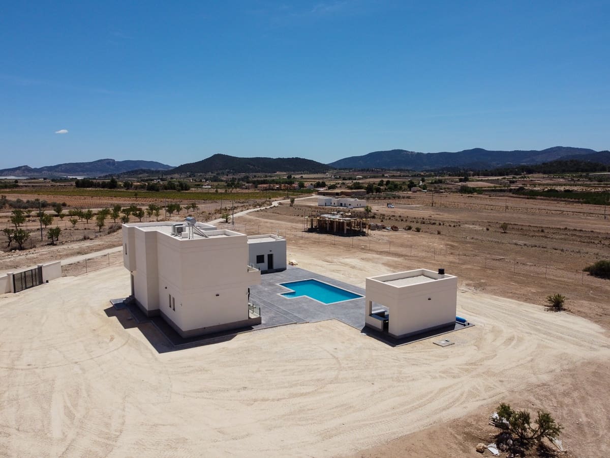 4 quarto Moradia para venda em Pinoso com piscina - 489 000 € (Ref: 8326694)