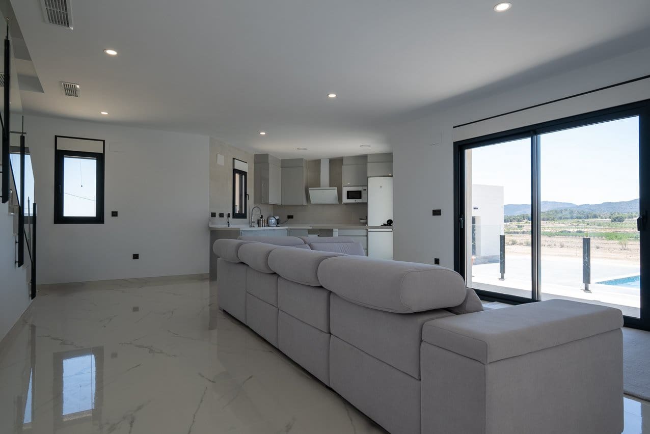 4 bedroom Villa for sale in Pinoso with pool - € 518,000 (Ref: 8326694)