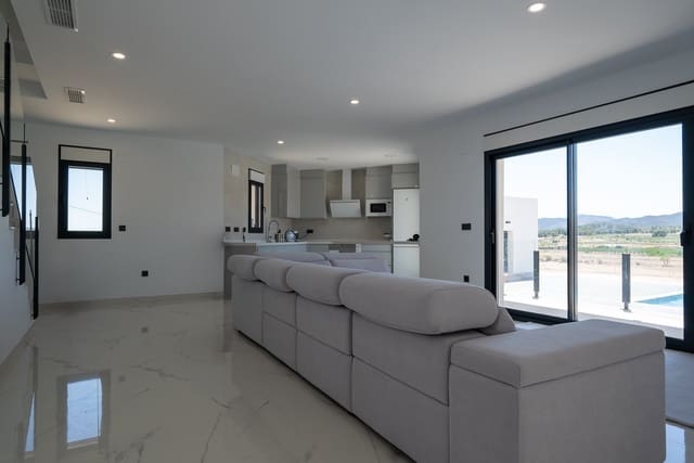 4 slaapkamer Villa te koop in Pinoso met zwembad - € 518.000 (Ref: 8326694)
