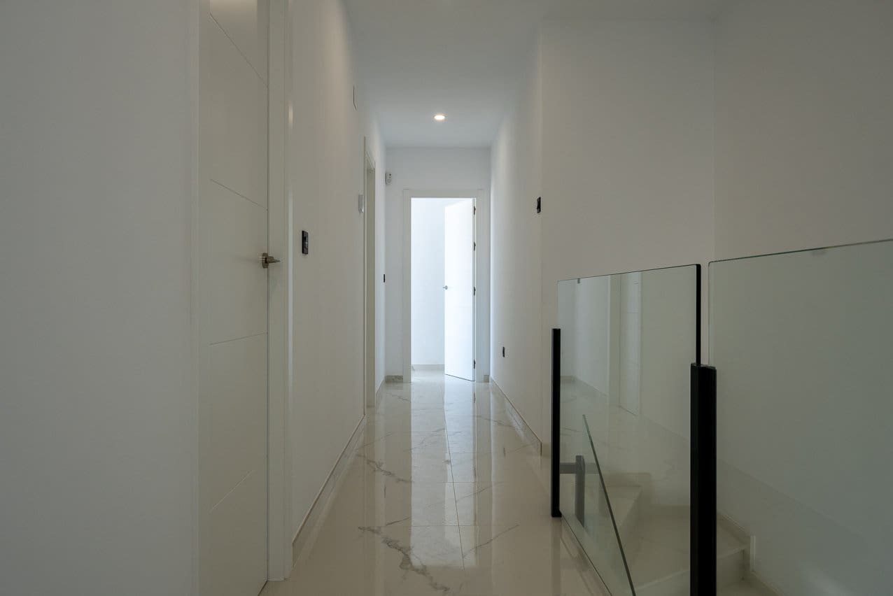 4 bedroom Villa for sale in Pinoso with pool - € 518,000 (Ref: 8326694)