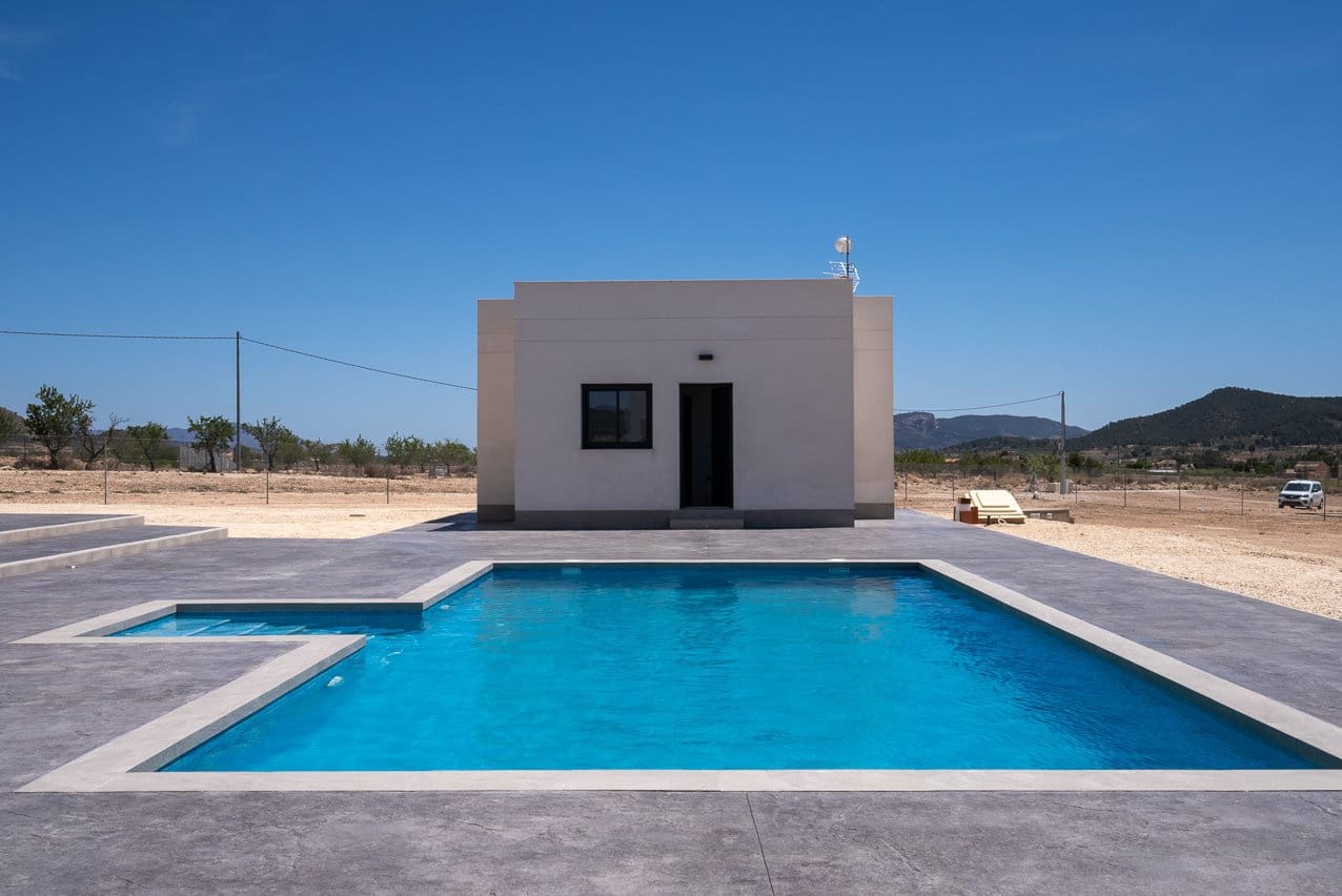 4 bedroom Villa for sale in Pinoso with pool - € 518,000 (Ref: 8326694)