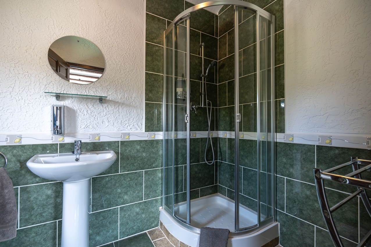 7 bedroom Villa for sale in Barbarroja with pool - € 534,995 (Ref: 8338993)