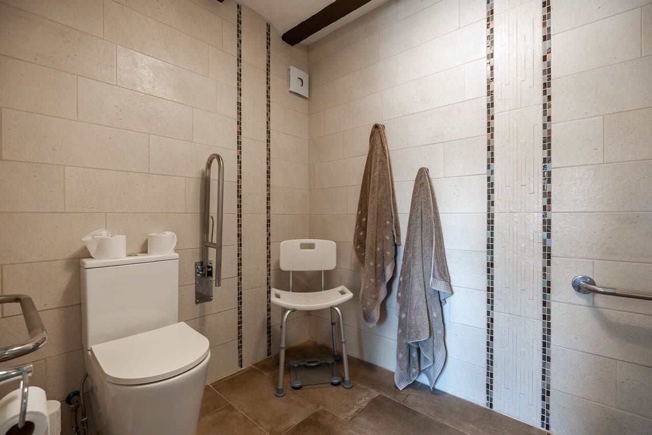 7 bedroom Villa for sale in Barbarroja with pool - € 534,995 (Ref: 8338993)