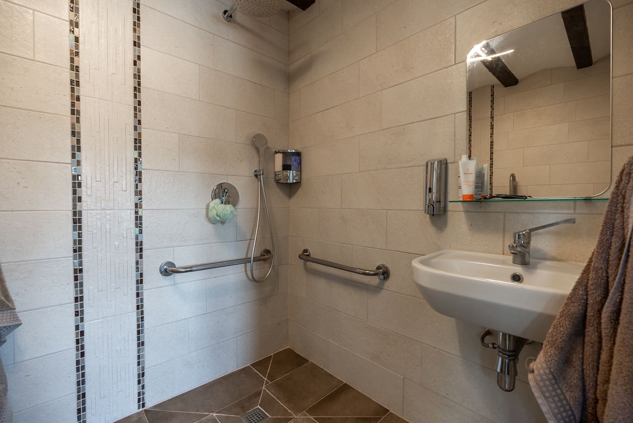 7 bedroom Villa for sale in Barbarroja with pool - € 534,995 (Ref: 8338993)