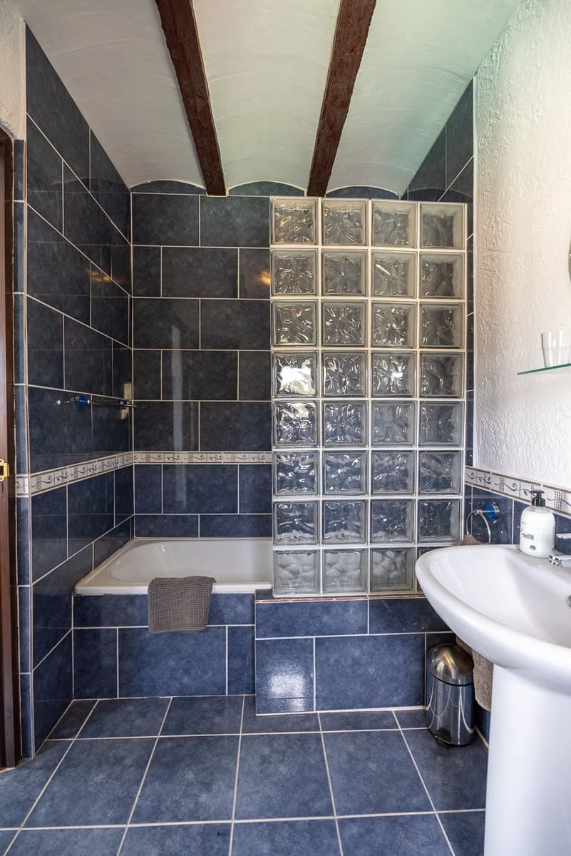 6 soverom Villa til salgs i Barbarroja med svømmebasseng - € 534 995 (Ref: 8338993)