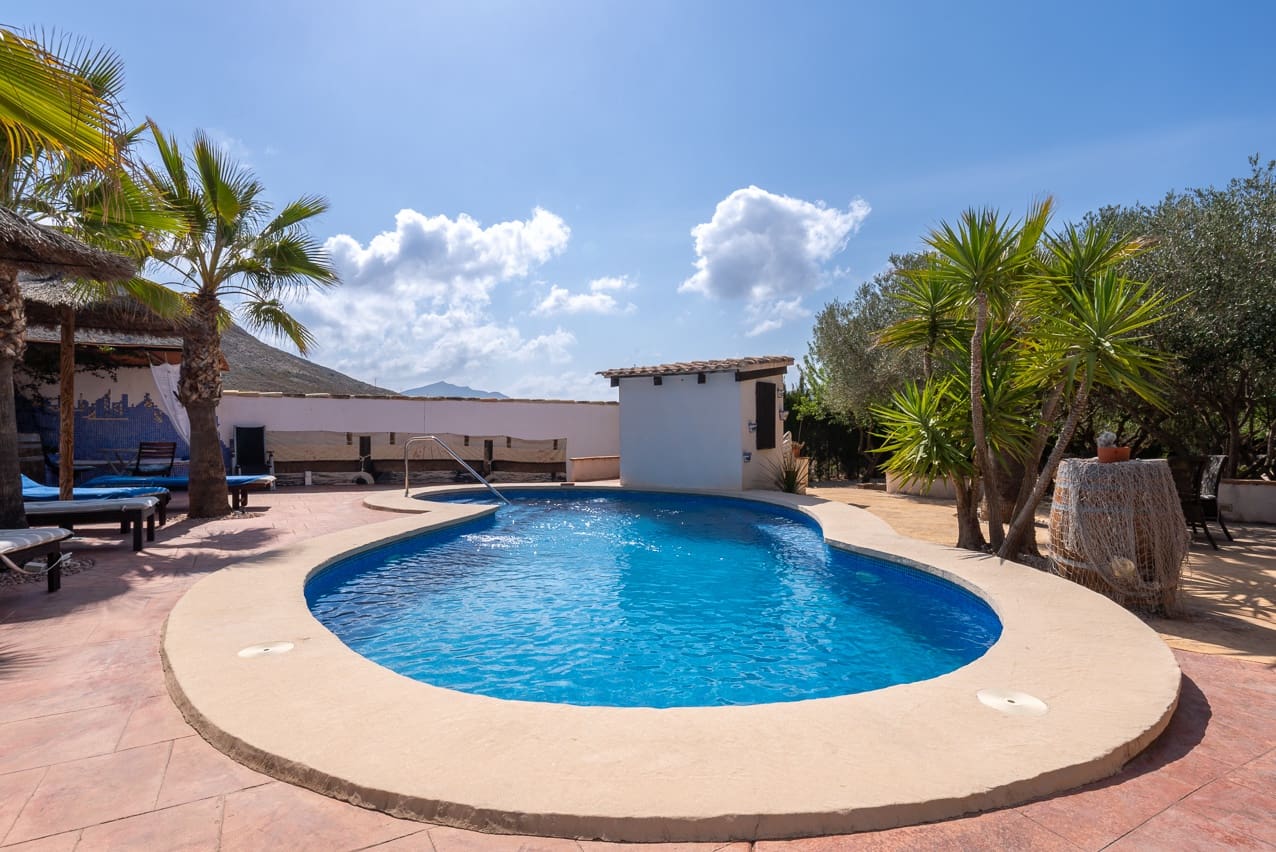 6 soveværelse Finca/Landehus til salg i Barbarroja med swimmingpool - € 850.000 (Ref: 8347272)