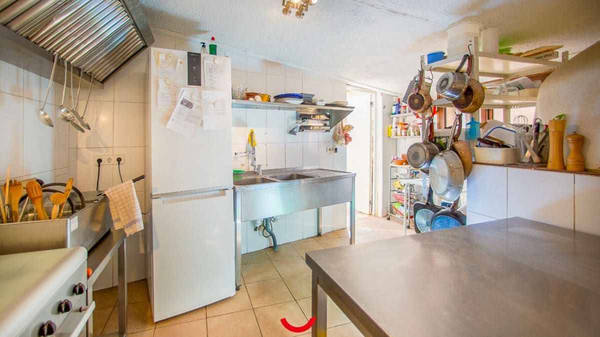 6 soveværelse Finca/Landehus til salg i Barbarroja med swimmingpool - € 850.000 (Ref: 8347272)