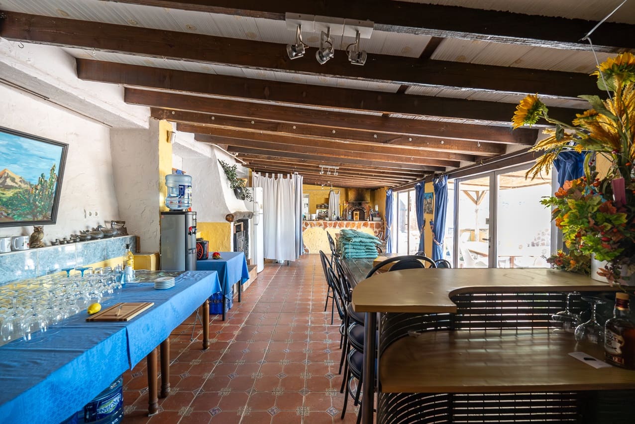 6 soveværelse Finca/Landehus til salg i Barbarroja med swimmingpool - € 850.000 (Ref: 8347272)