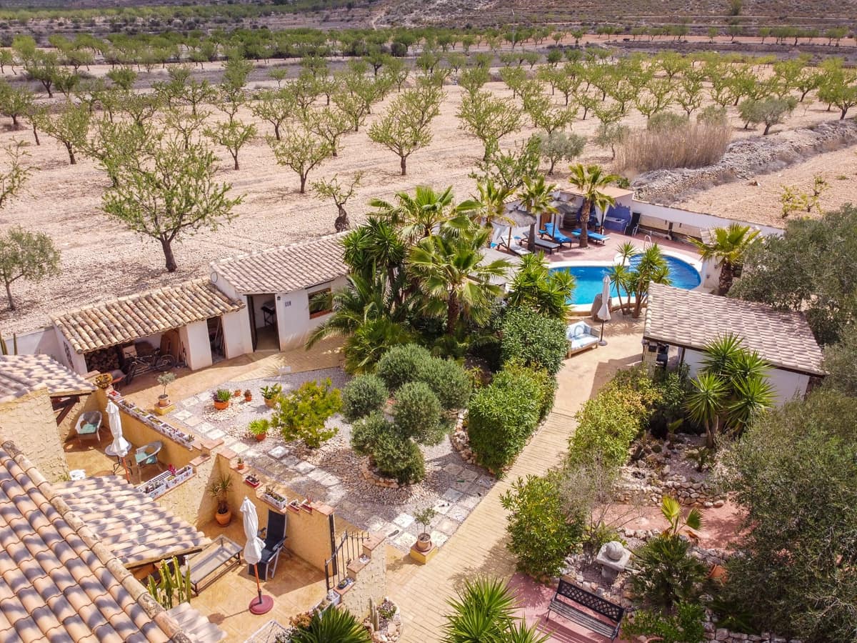 6 soveværelse Finca/Landehus til salg i Barbarroja med swimmingpool - € 850.000 (Ref: 8347272)