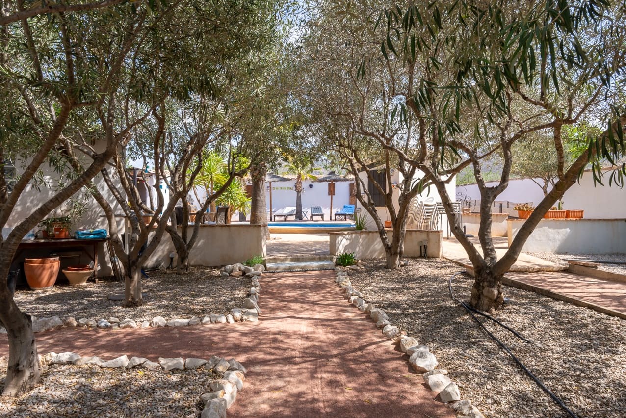 6 soveværelse Finca/Landehus til salg i Barbarroja med swimmingpool - € 850.000 (Ref: 8347272)