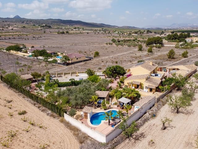 6 Zimmer Finca/Landgut zu verkaufen in Barbarroja, Orihuela mit Pool - 850.000 € (Ref: 8347272)