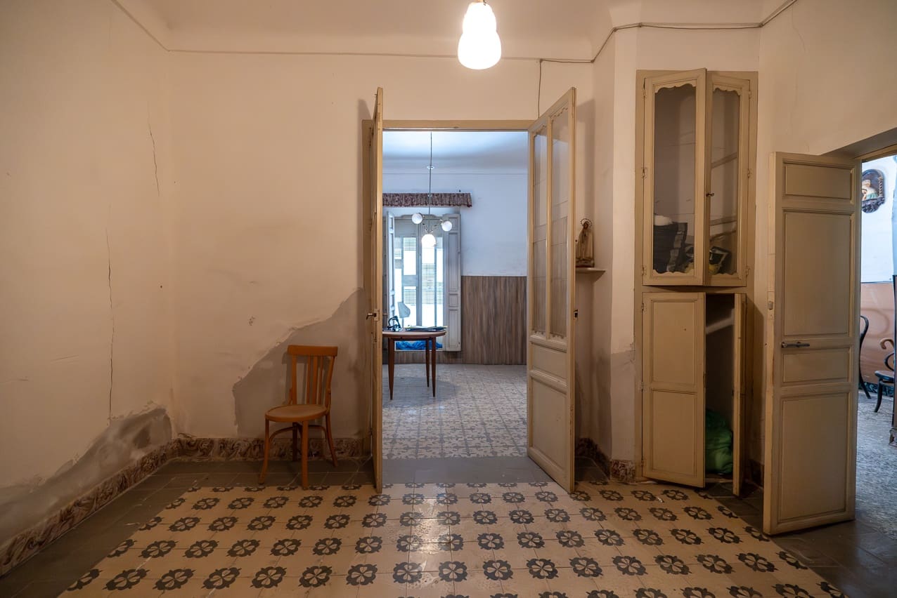 4 bedroom Townhouse for sale in Pinoso with pool - € 150,000 (Ref: 8406409)