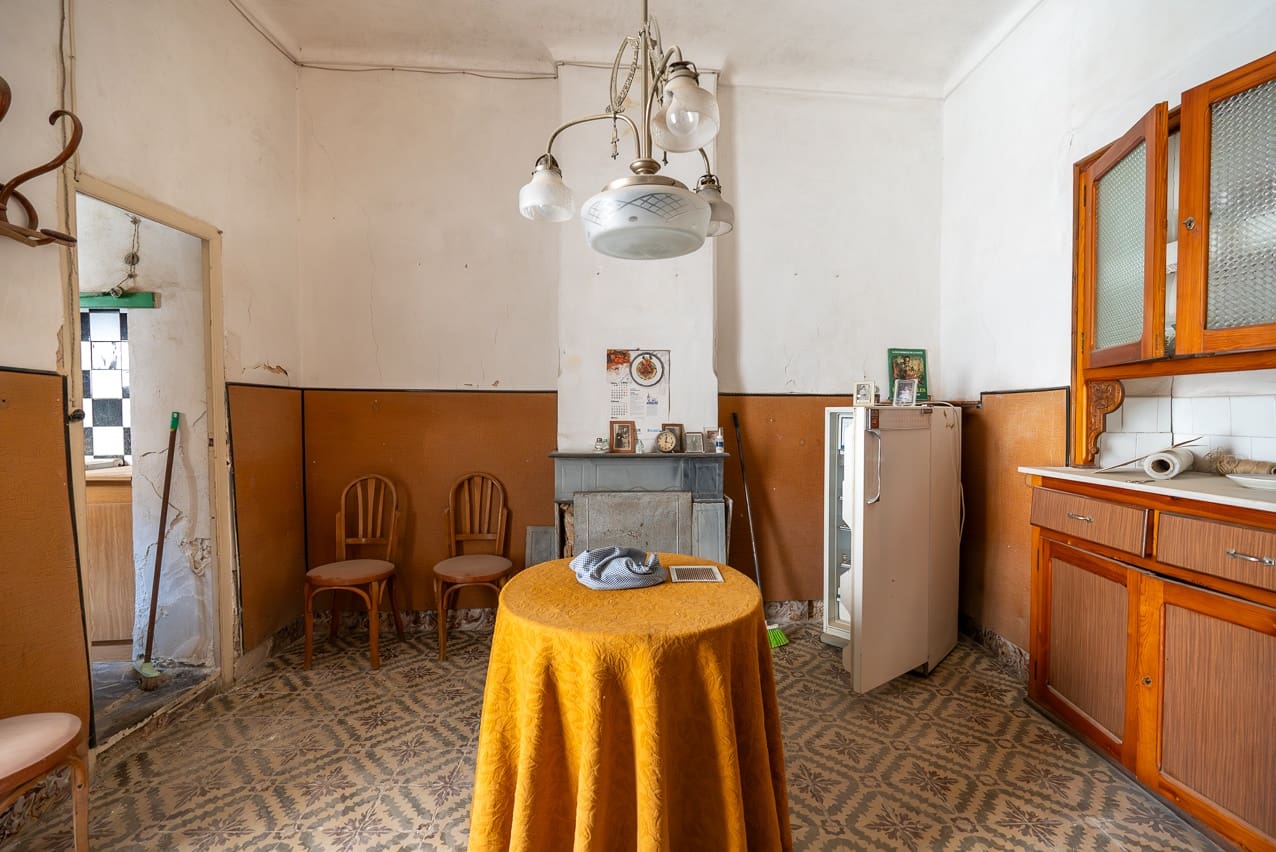 4 bedroom Townhouse for sale in Pinoso with pool - € 150,000 (Ref: 8406409)