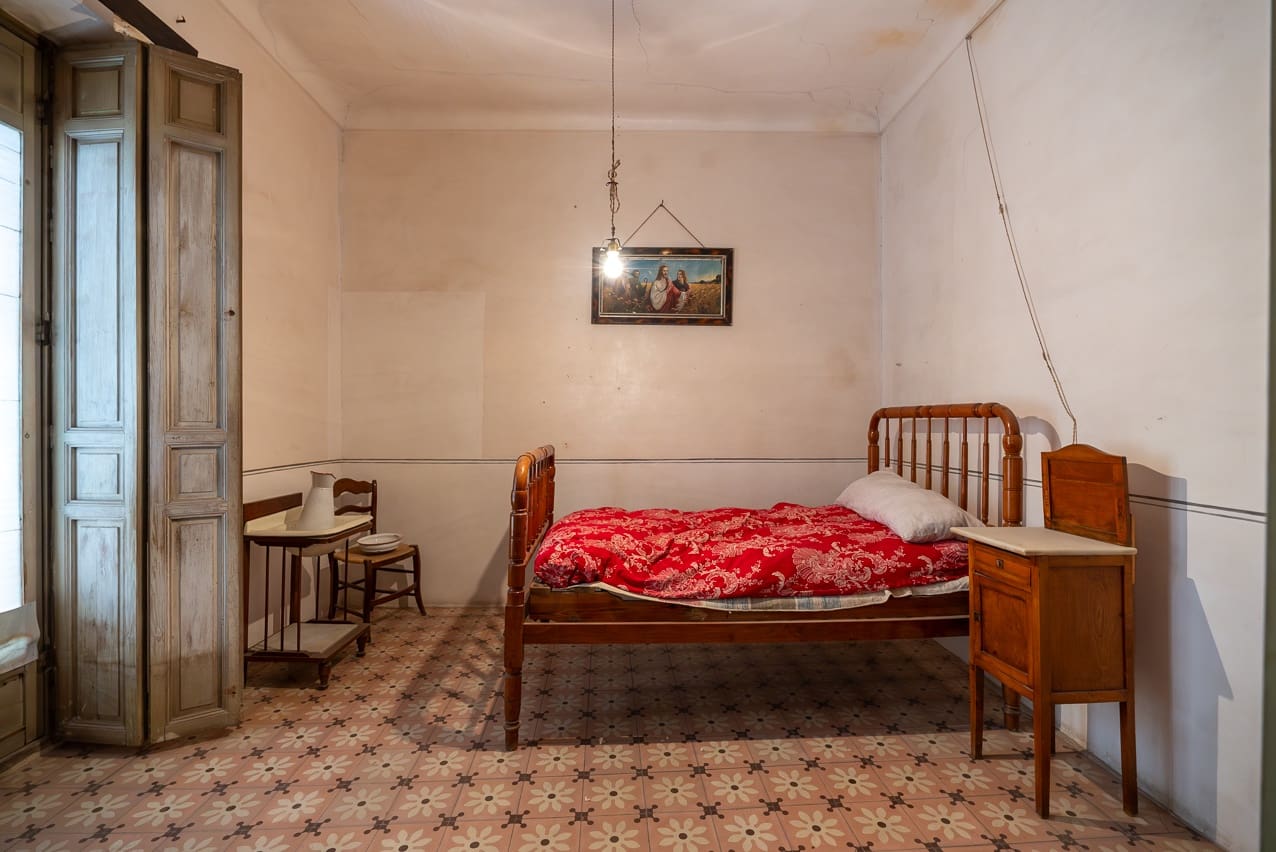 4 bedroom Townhouse for sale in Pinoso with pool - € 150,000 (Ref: 8406409)