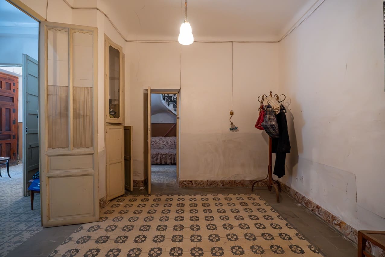 4 bedroom Townhouse for sale in Pinoso with pool - € 150,000 (Ref: 8406409)