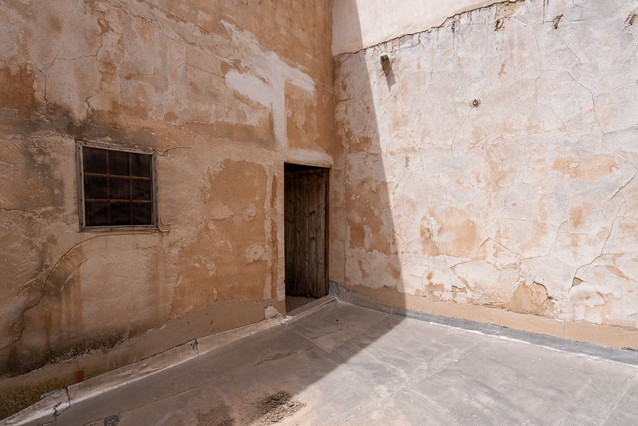 4 bedroom Townhouse for sale in Pinoso with pool - € 150,000 (Ref: 8406409)