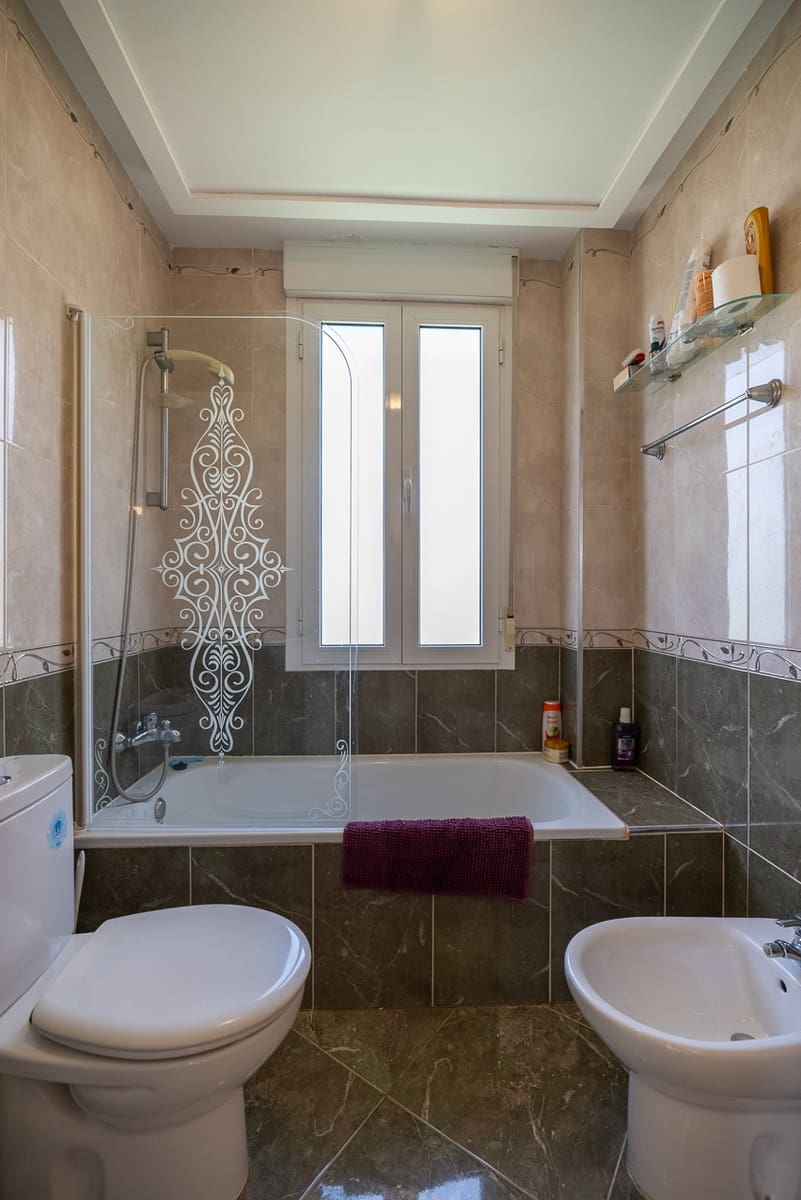 5 sypialnia Willa na sprzedaż w Elda z basenem - 449 500 € (Ref: 8408586)