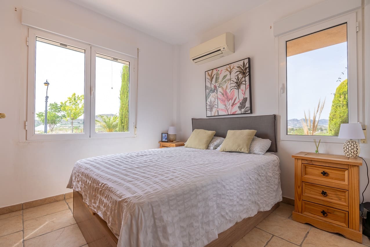 5 sypialnia Willa na sprzedaż w Elda z basenem - 449 500 € (Ref: 8408586)