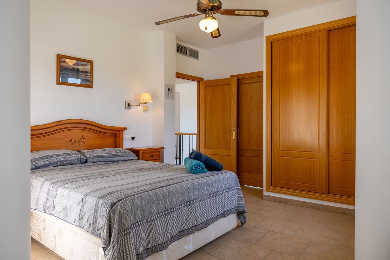 5 sypialnia Willa na sprzedaż w Elda z basenem - 449 500 € (Ref: 8408586)