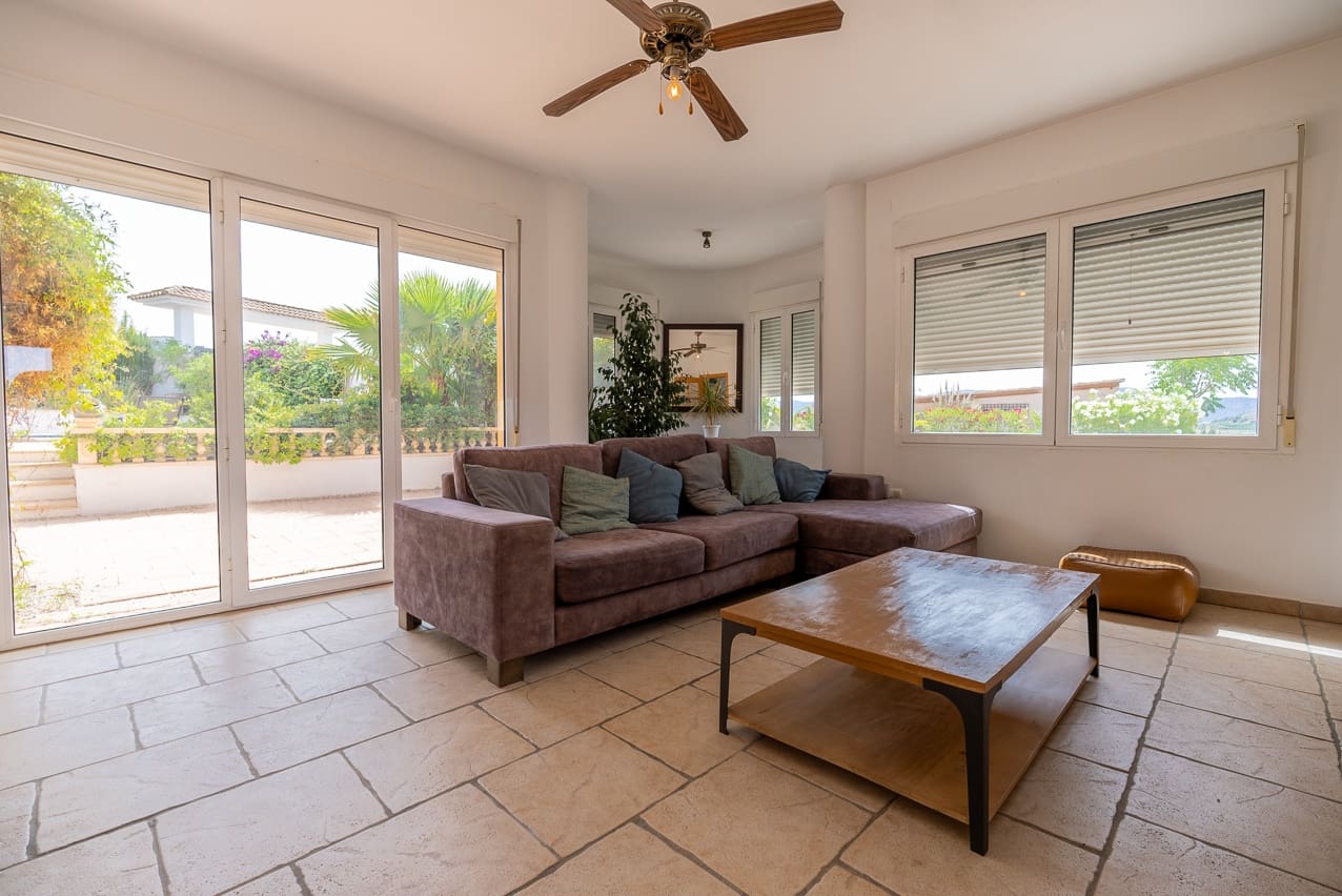 5 sypialnia Willa na sprzedaż w Elda z basenem - 449 500 € (Ref: 8408586)